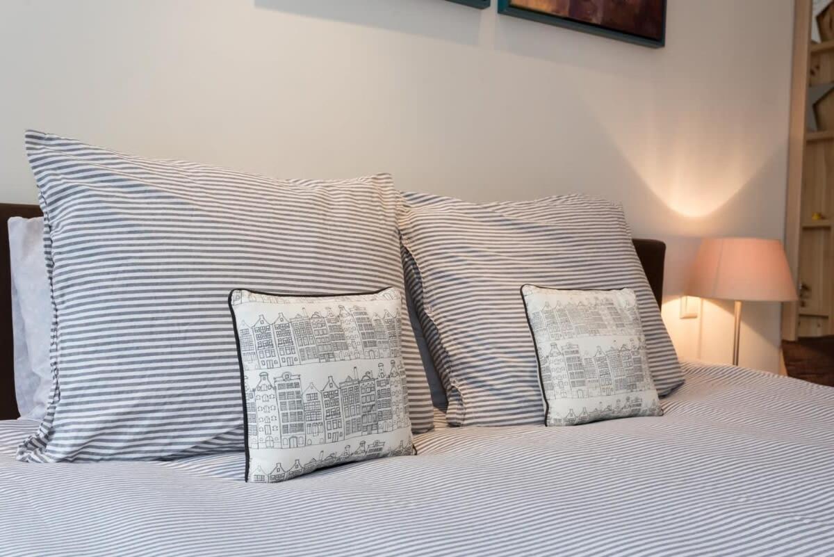 A B&B Amsterdam Bagian luar foto