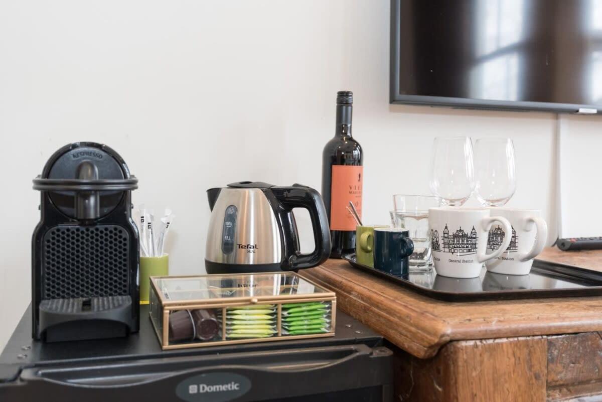A B&B Amsterdam Bagian luar foto