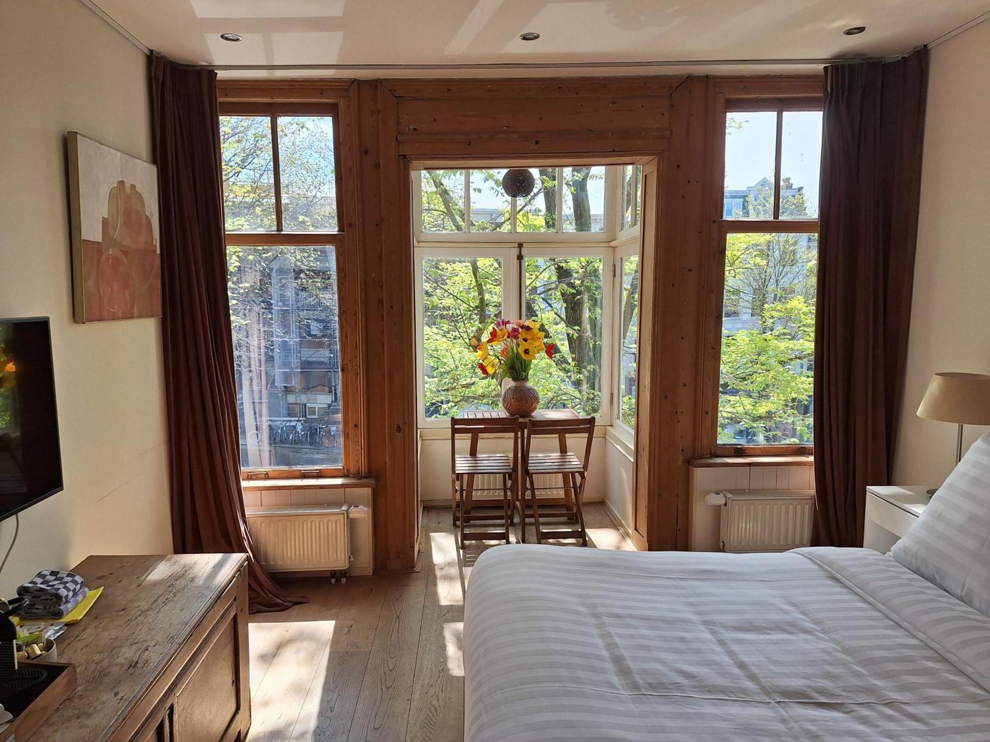 A B&B Amsterdam Bagian luar foto